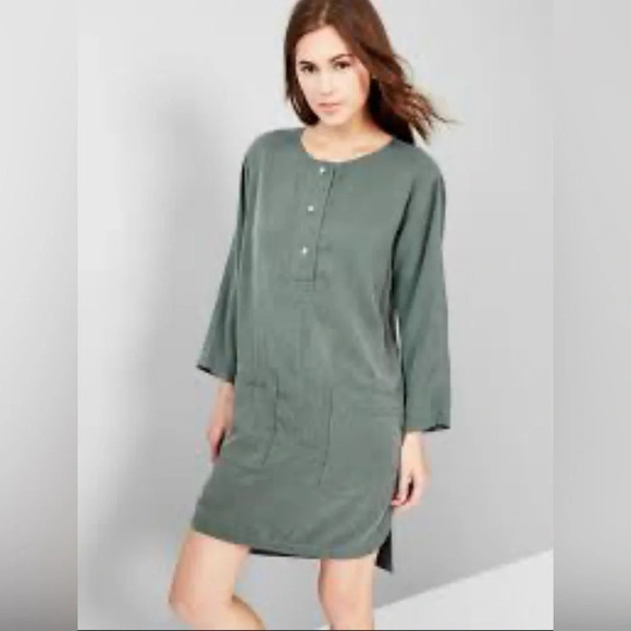GAP Tencel Shirttail Dress Lightweight Relaxed Fit Pocketed Size L Casual Comfy - Picture 1 of 6